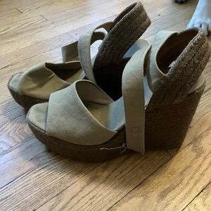 Calypso st Barth shoes castenen brand.